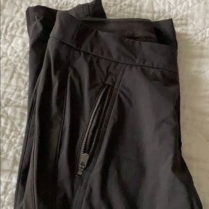 Athlete Trekkie pants